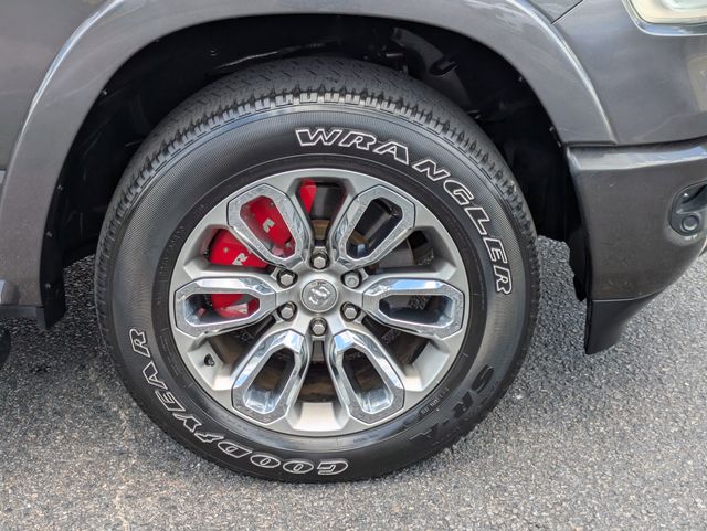 2019 Ram 1500 Laramie Crew Cab 4x4 5'7" Box