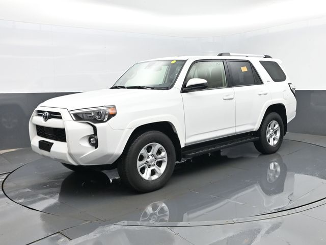 2024 Toyota 4Runner SR5 4WD