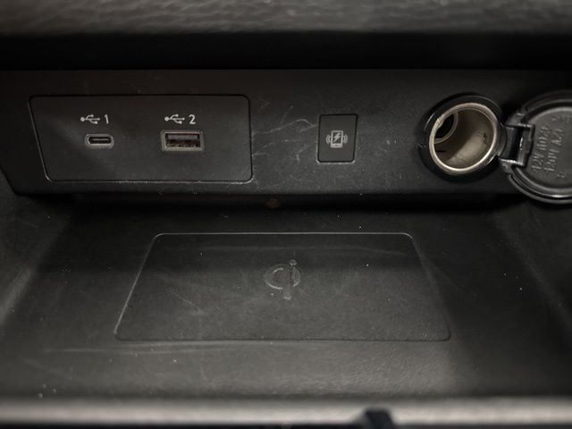 used 2024 Mitsubishi Outlander car, priced at $25,988