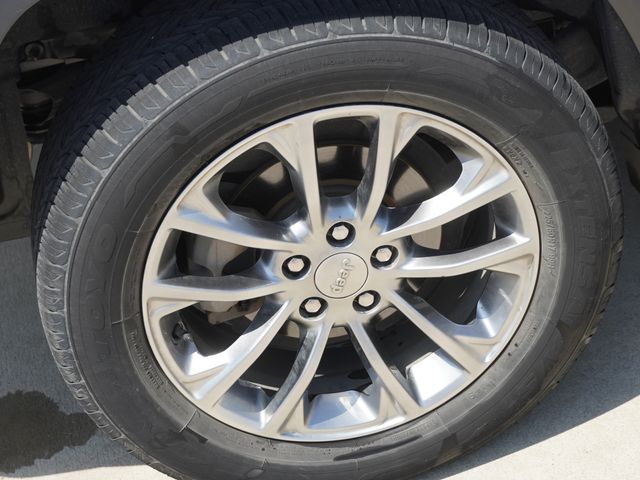 Used 2019 Jeep Cherokee SUV
