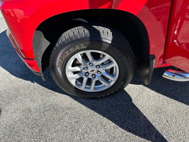 2019 Chevrolet Silverado 1500 RST 27