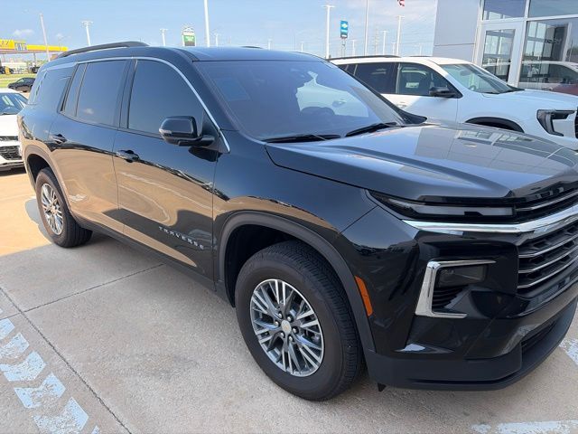 Mosaic Black Metallic 2025 Chevrolet Traverse SUV / Crossover Front-Wheel Drive 8-Speed Automatic
