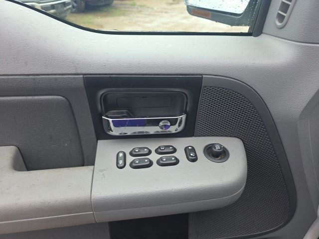 2008 White Ford F-150 XLT 4X4 Truck