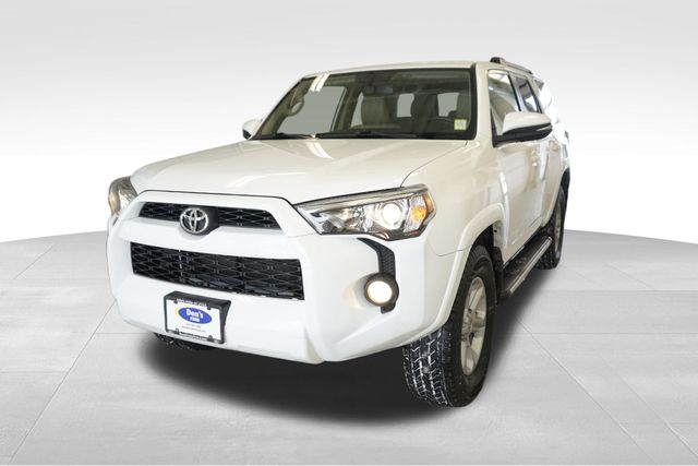 2019 Toyota 4Runner SR5 4WD