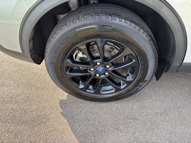 2020 Ford Escape SE Sport Hybrid photo