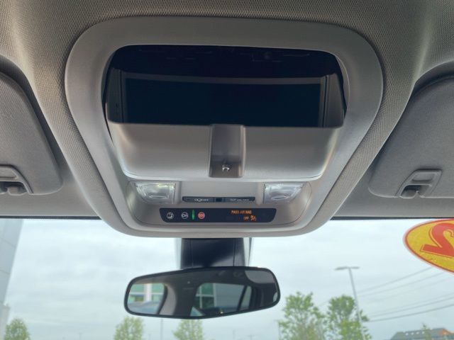 2022 GMC Acadia SLE - Light Stone exterior view 16
