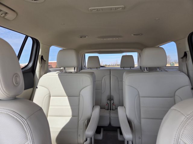 2023 GMC Acadia AWD Denali