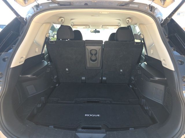 2018 Gun Metallic Nissan Rogue SV AWD SUV