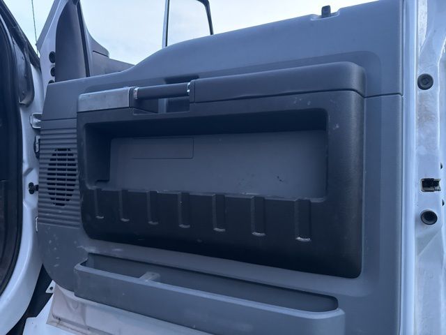 2022 Oxford White Ford F-750 Straight Frame Base RWD Truck