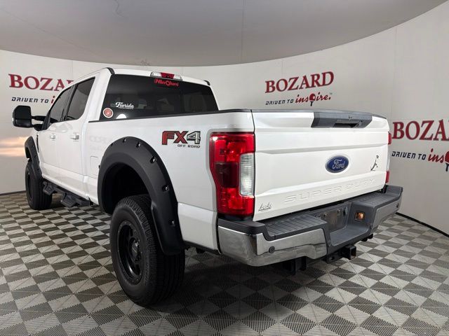 2019 White Platinum Clearcoat Metallic Ford Super Duty F-250 SRW Lariat 4X4 Truck