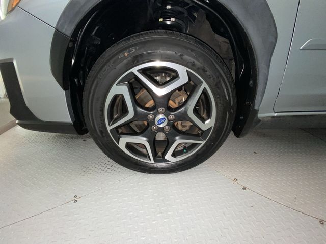 Used 2018 Silver Subaru 2.0i Limited image 10