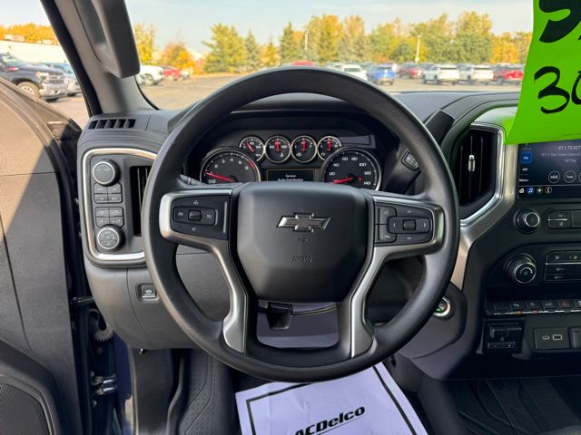 2020 Chevrolet Silverado 1500 RST 18