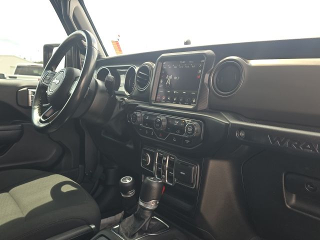 2021 Jeep Wrangler Unlimited Willys:L43469A