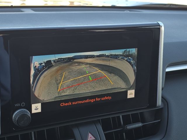 2023 Toyota RAV4 XLE:B02179