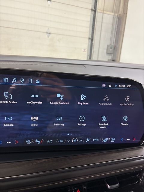 2025 Chevrolet Tahoe Premier photo
