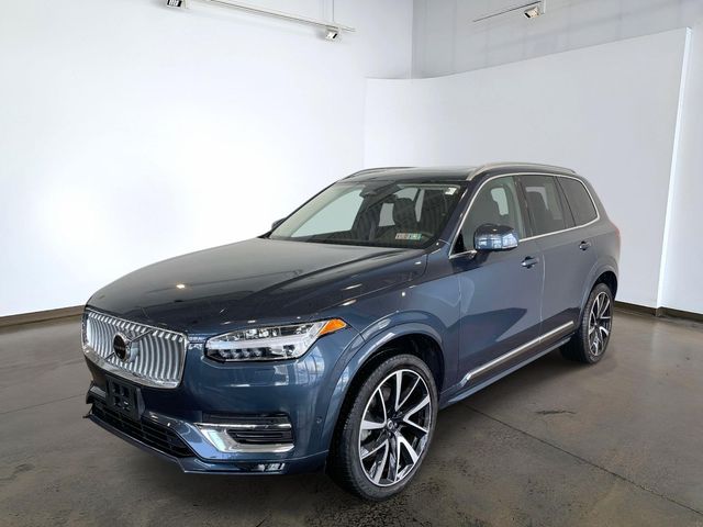 2023 Volvo XC90 B6 Plus 7-Seater