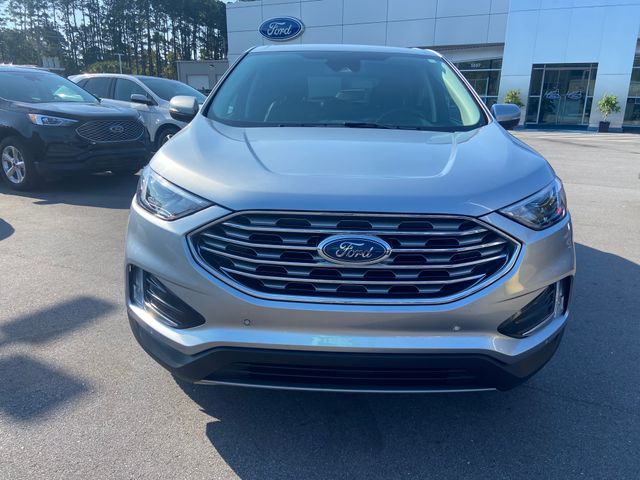 2022 Ford Edge Titanium 2