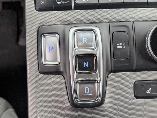 Used 2020 White Hyundai SEL image 21