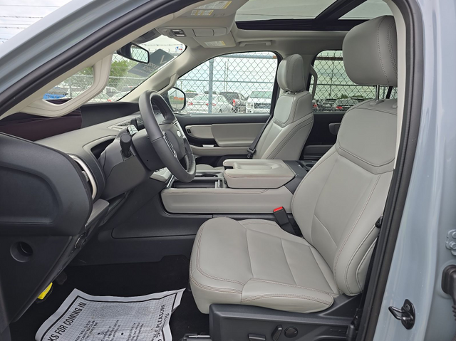 2025 Gray Metallic Ford Expedition Max Active 4X4 SUV