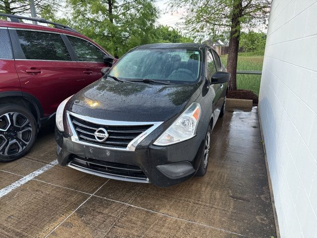 Super Black 2016 Nissan Versa 1.6 SV Sedan Front-Wheel Drive 4-Speed Automatic