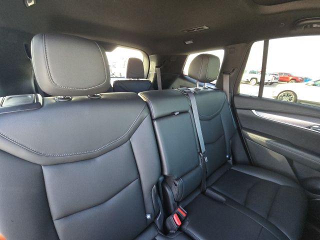 2024 Cadillac XT6 Luxury:C02525