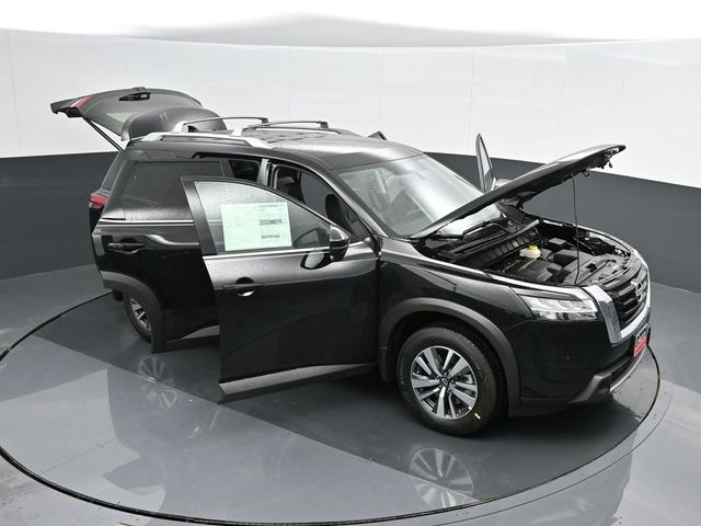 2024 Nissan Pathfinder SL 48