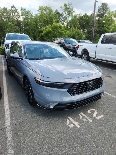 Used 2026  Honda Touring image 2