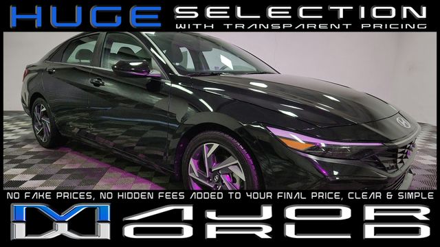 2025 Hyundai Elantra SEL Convenience FWD