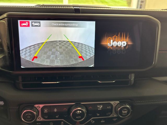 Used 2024 Jeep Wrangler SUV