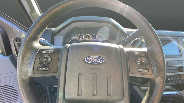 Used 2014 Sterling Gray Metallic Ford XLT image 14