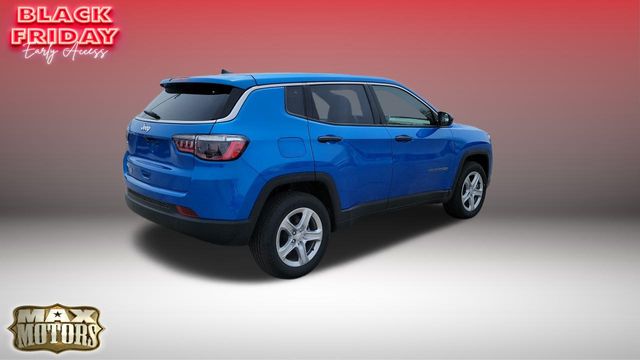 2023 Jeep Compass Sport 15