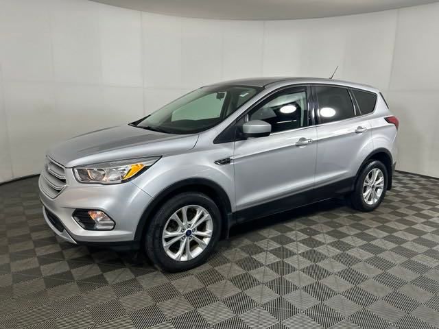 2019 Ford Escape SE 11