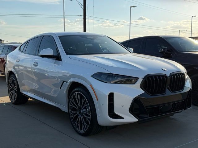 Mineral White Metallic 2027 BMW X6 SUV / Crossover All-Wheel Drive 8-Speed Automatic