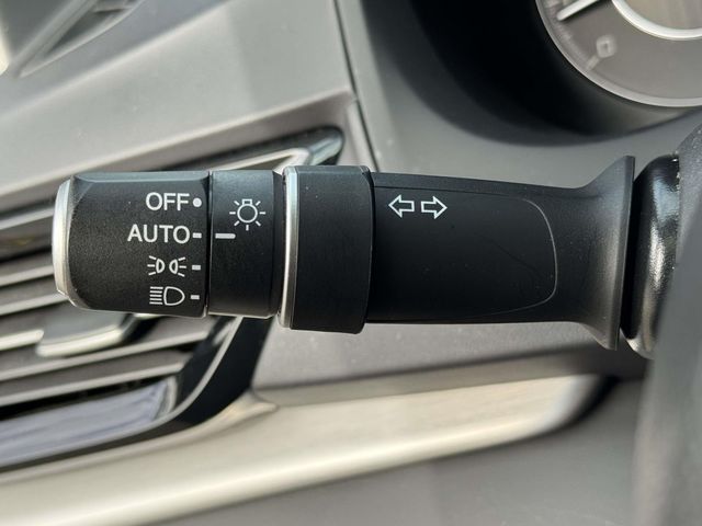 used 2020 Acura RDX car, priced at $27,474