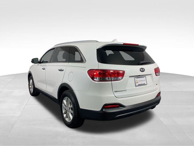 2018 Kia Sorento LX 29