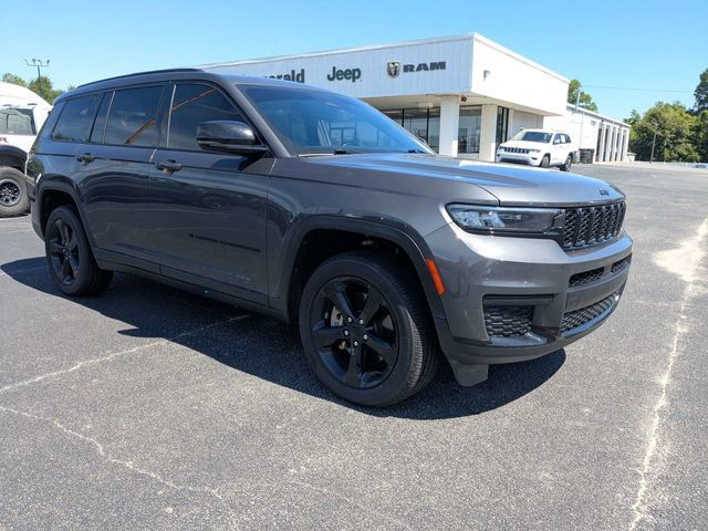 2023 Jeep Grand Cherokee L Altitude 4x4