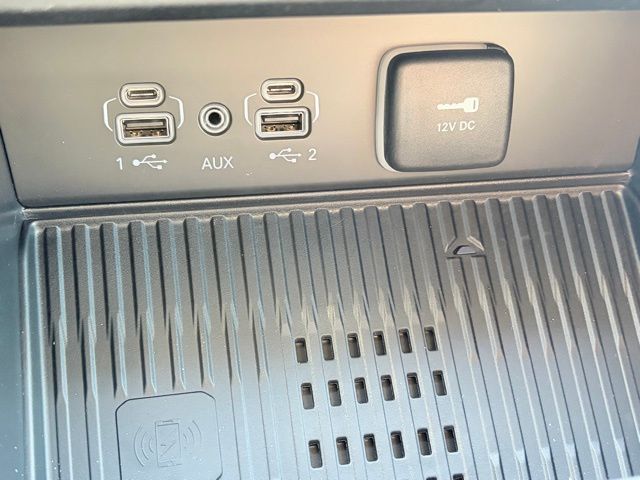 new 2026 Jeep Grand Cherokee car, priced at $43,279