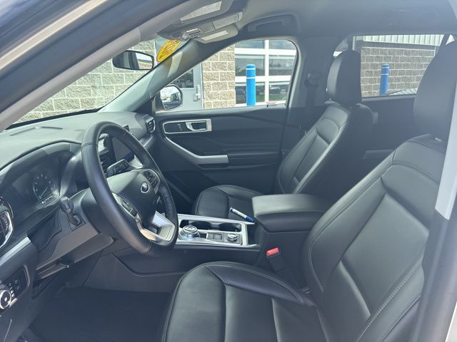 Certified Used 2024 Silver Ford XLT image 12