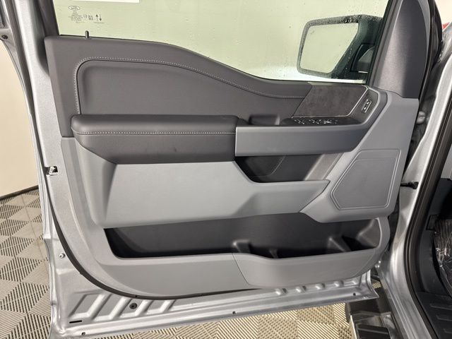 2025 Silver Metallic Ford F-150 XLT 4X4 Truck