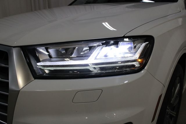 Used 2019 White Audi 55 Premium Plus image 35