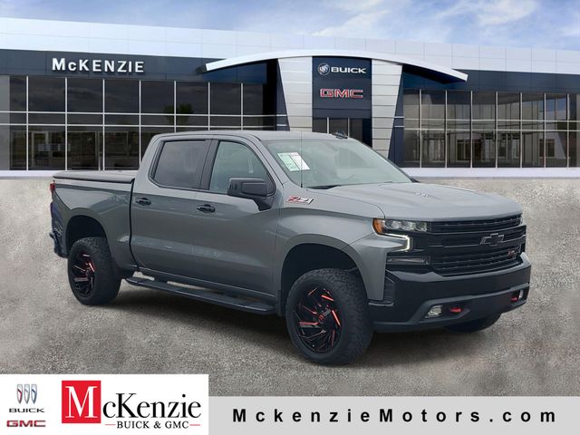 Gray (Satin Steel Metallic) 2021 Chevrolet Silverado 1500 LT Trail Boss Crew Cab 4WD Pickup Truck Four-Wheel Drive Automatic