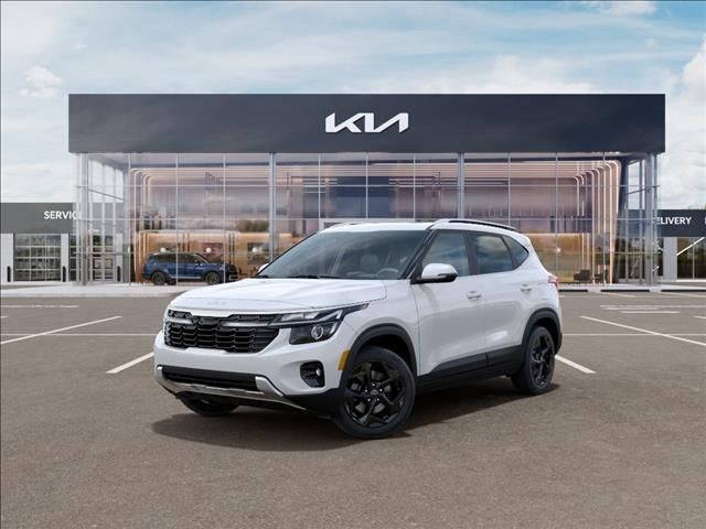 Snow White Pearl 2026 Kia Seltos SUV / Crossover All-Wheel Drive Continuously Variable Transmission