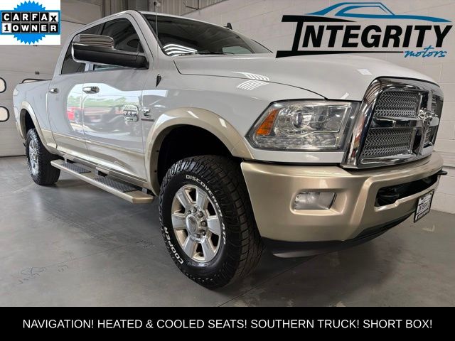 Bright White Clearcoat 2014 RAM 2500 Pickup Truck Four-Wheel Drive 6-Speed Automatic