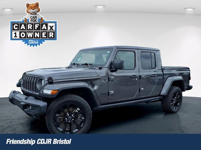 Gray (Granite Crystal Metallic Clearcoat) 2025 Jeep Gladiator NightHawk Crew Cab 4WD Pickup Truck Four-Wheel Drive 8-Speed Automatic
