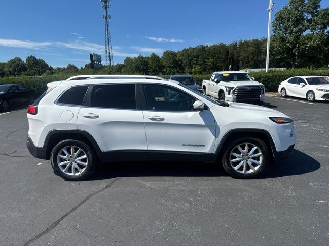 Used 2016 Jeep Cherokee SUV