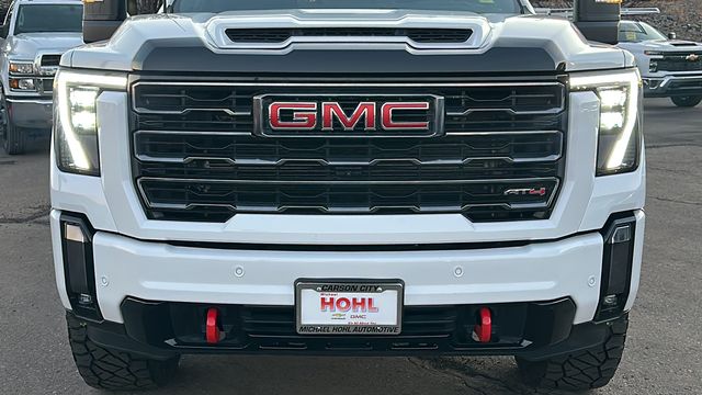 2024 GMC Sierra 2500HD AT4 9