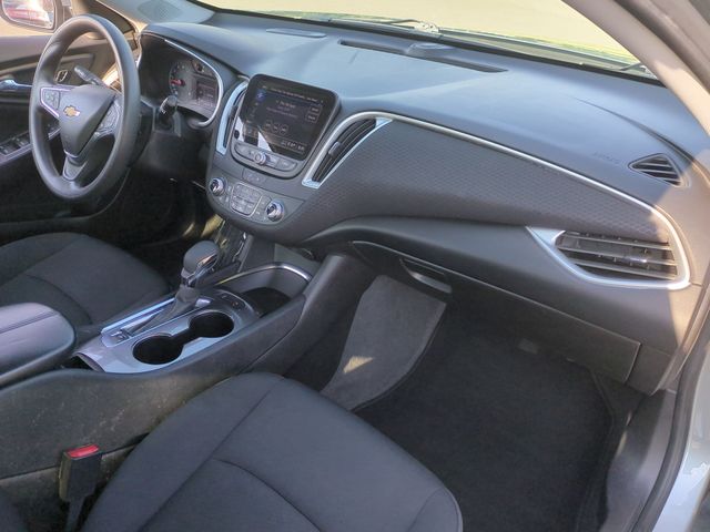Used 2024 Gray Chevrolet LT image 35