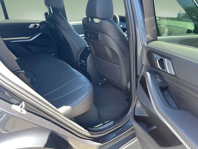2021 BMW X5 40i - Photo 13