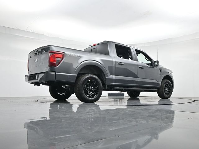 New 2026 Gray Ford XLT image 29