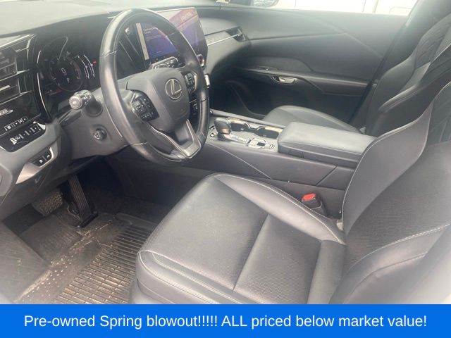 Used 2023 White Lexus 350 Premium image 13